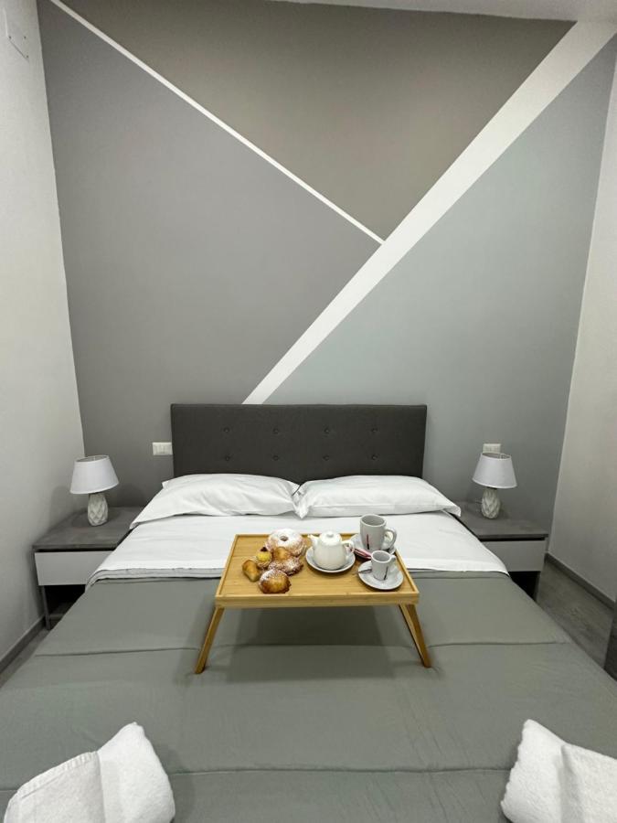 Garibaldi Guest House Naples Exterior photo
