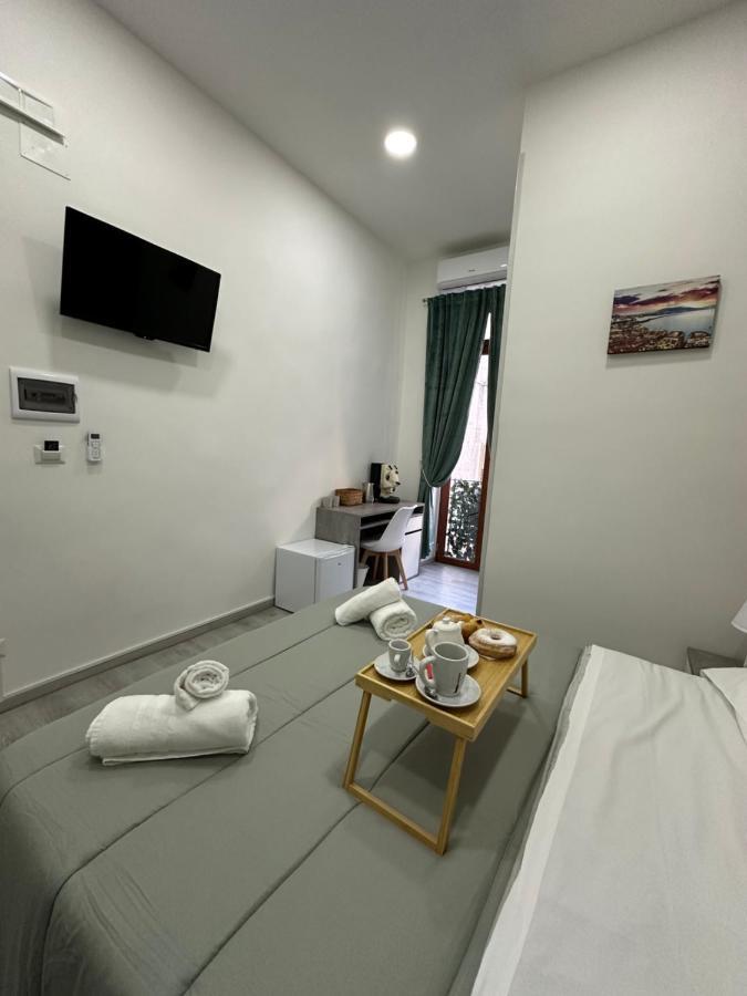 Garibaldi Guest House Naples Exterior photo